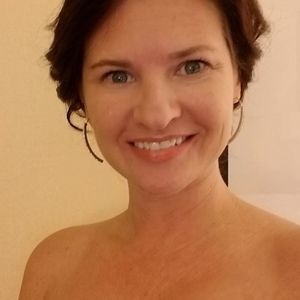 Meet your Posher, Jenn